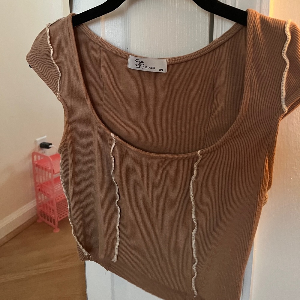 Crop top